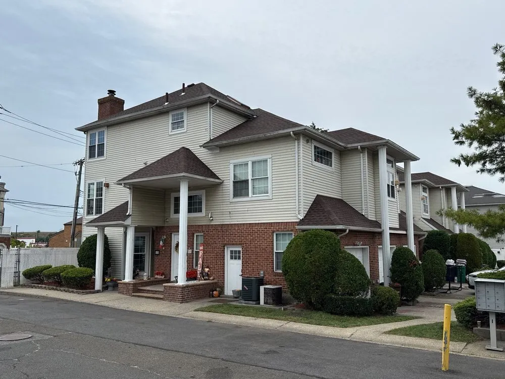 Slide of United Exteriors