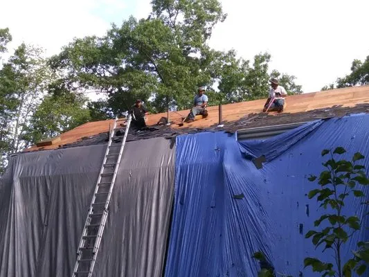 United Family Roofing Logo