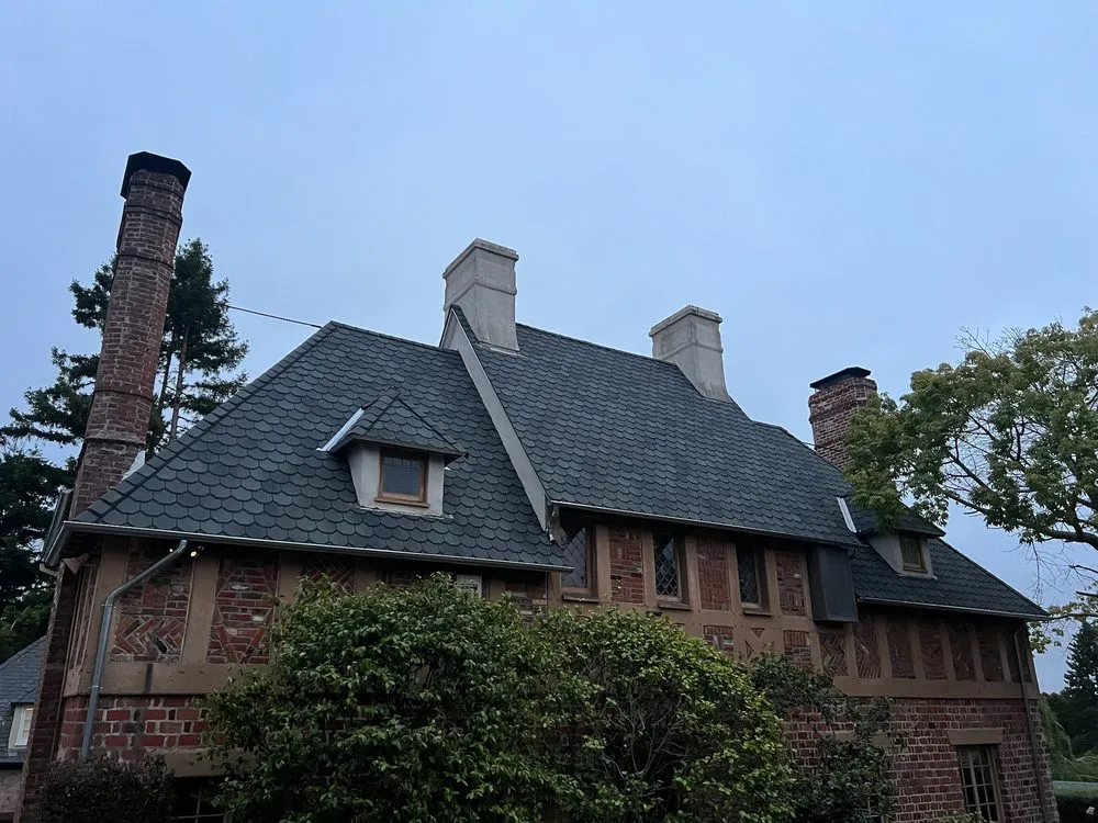 Slide of United Front Roofing