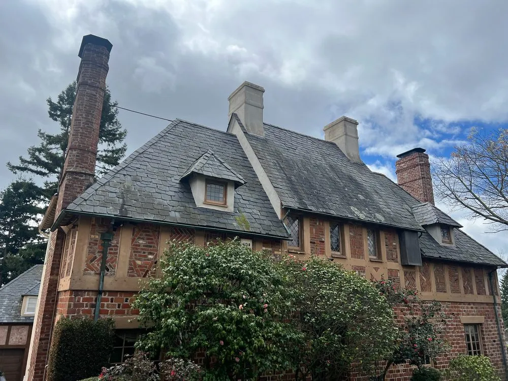 Slide of United Front Roofing