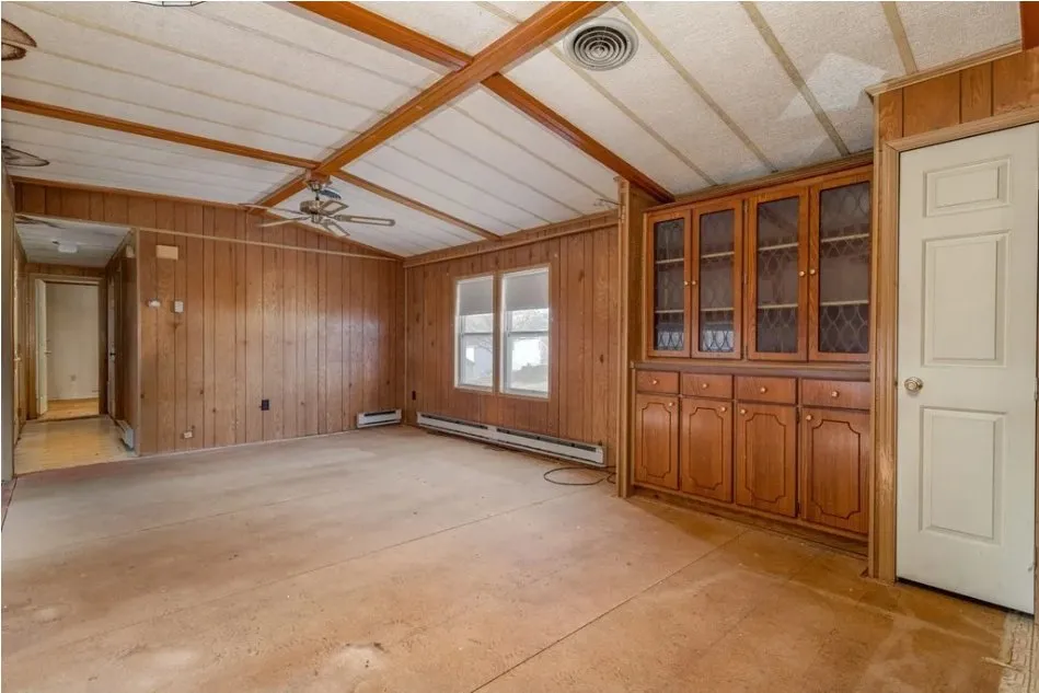 Slide of United Home Experts