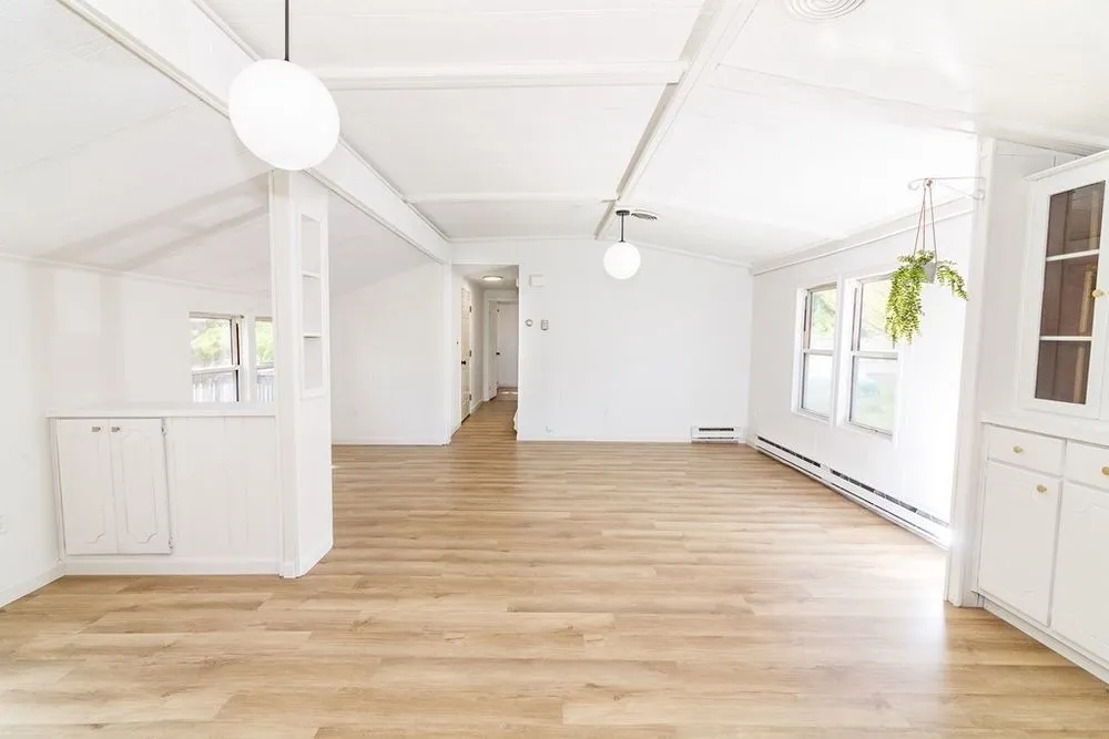 Slide of United Home Experts