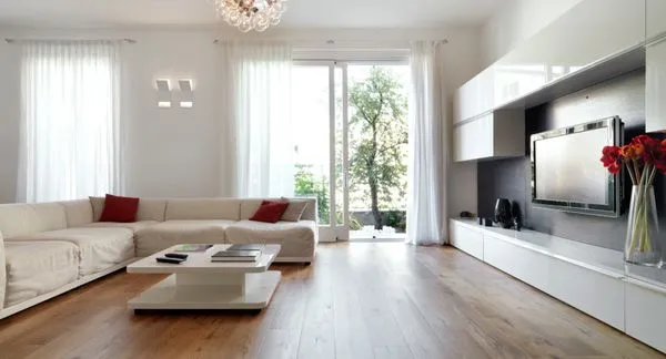 United Remodeling Solutions Logo