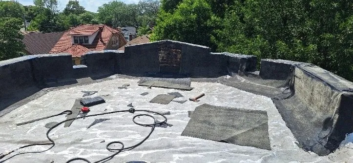 Slide of United Roofing & Construction