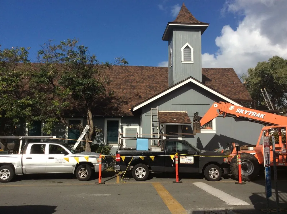 Slide of United Roofing & Rain Gutters