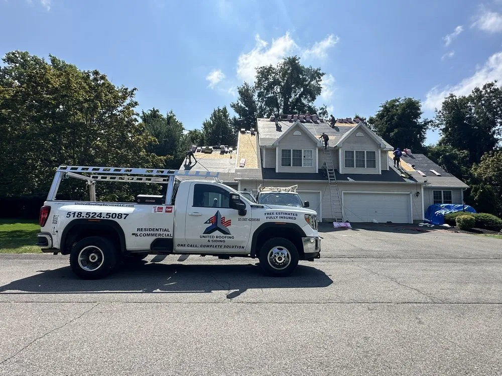 Slide of United Roofing & Siding