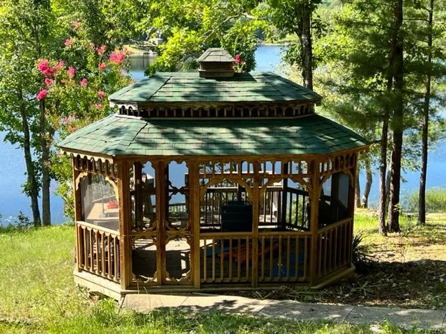 Slide of United Roofing & Waterproofing