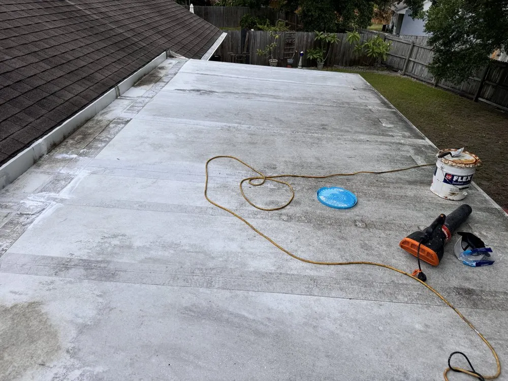 Slide of United Roofing and Maintenance