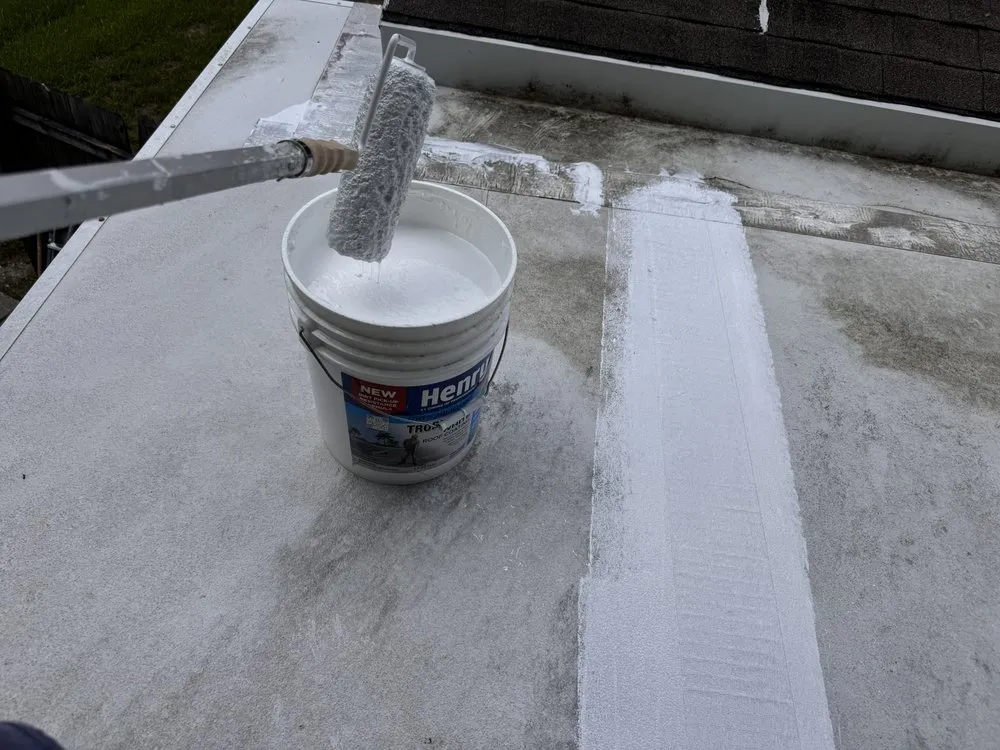 Slide of United Roofing and Maintenance