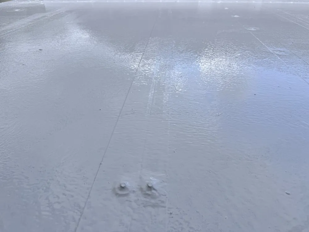 Slide of United Roofing and Maintenance