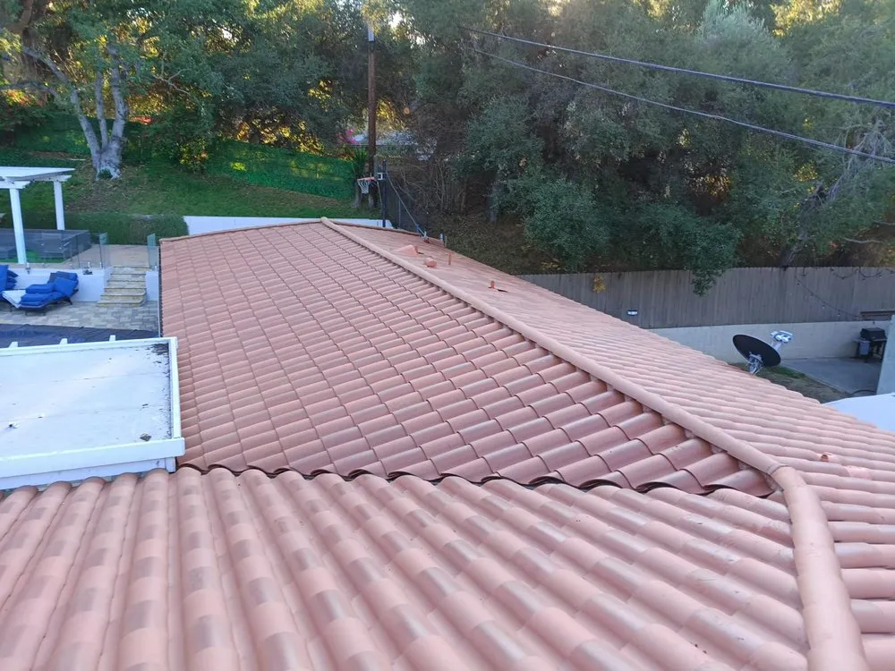 Slide of United Roofing California