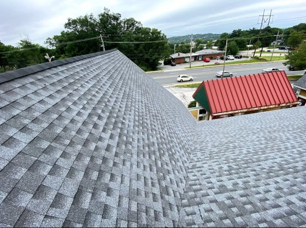 Slide of United Roofing