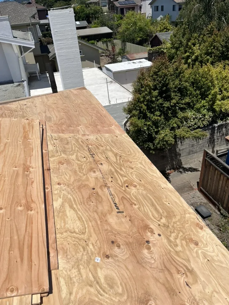 Slide of United Roofing