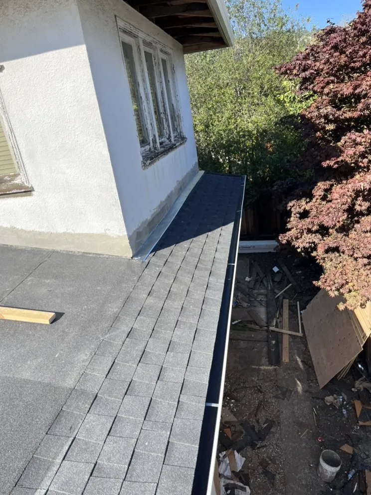 Slide of United Roofing