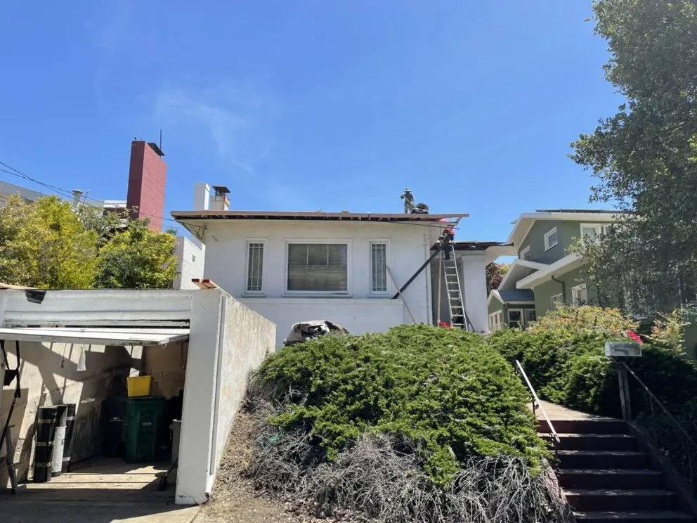 Slide of United Roofing