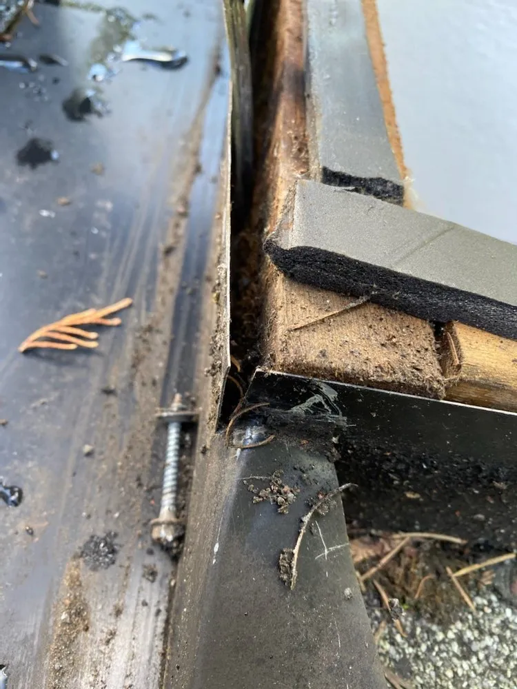 Slide of United Roofing Solutions