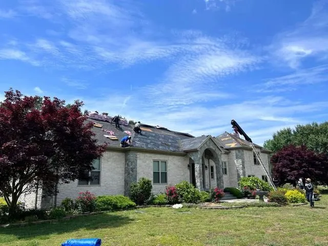 Slide of United Roofing