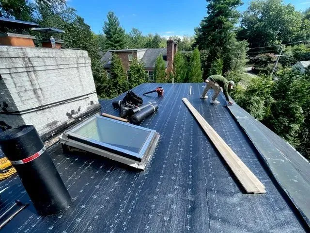 Slide of United Roofing