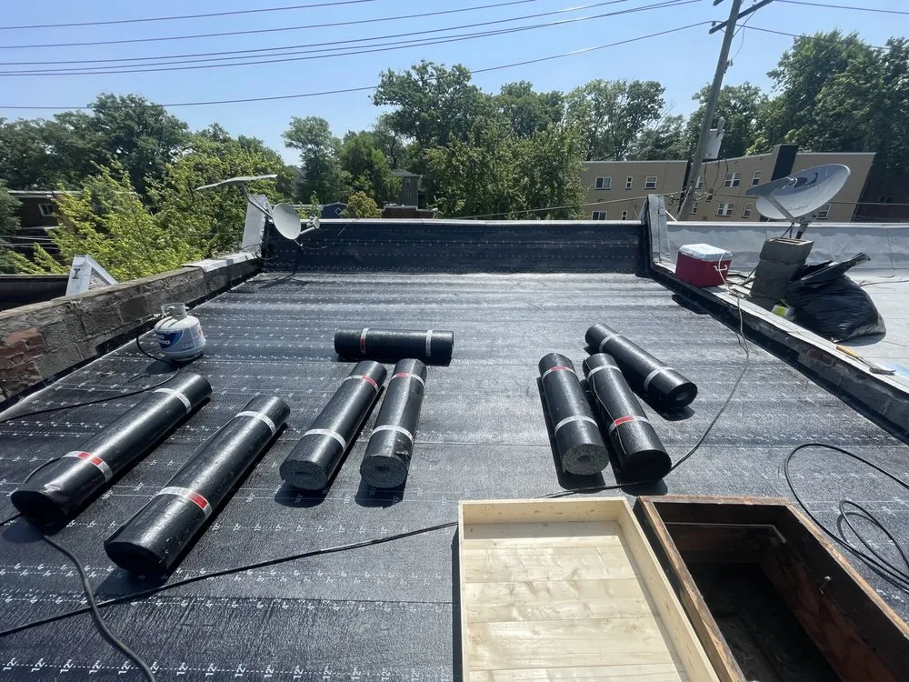 Slide of United Roofing