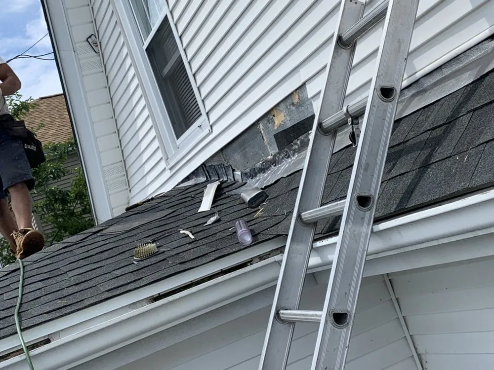 Slide of United Sa Construction