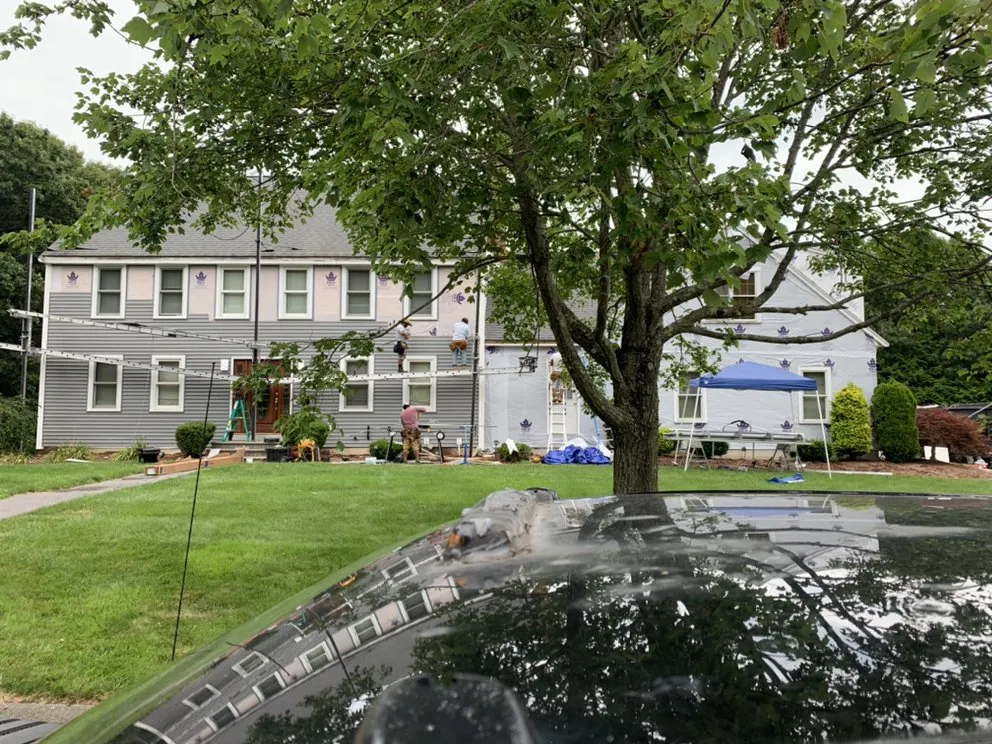 Slide of United Sa Construction