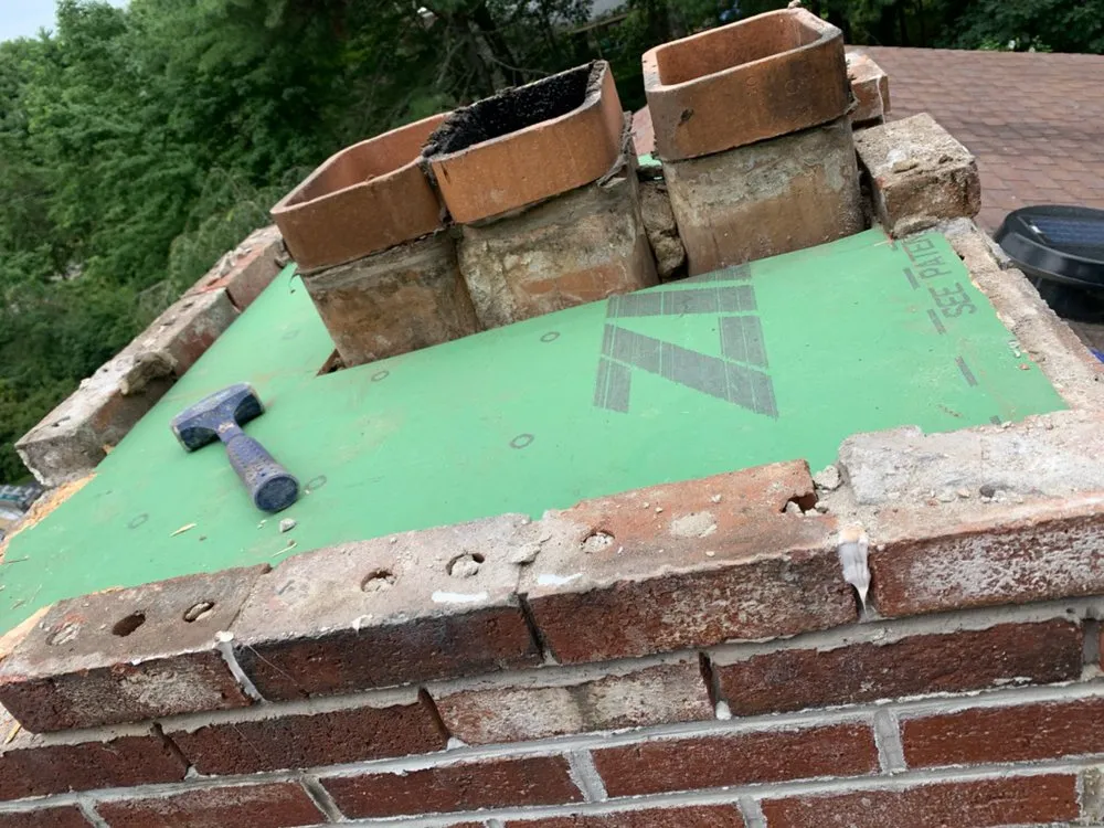 Slide of United Sa Construction