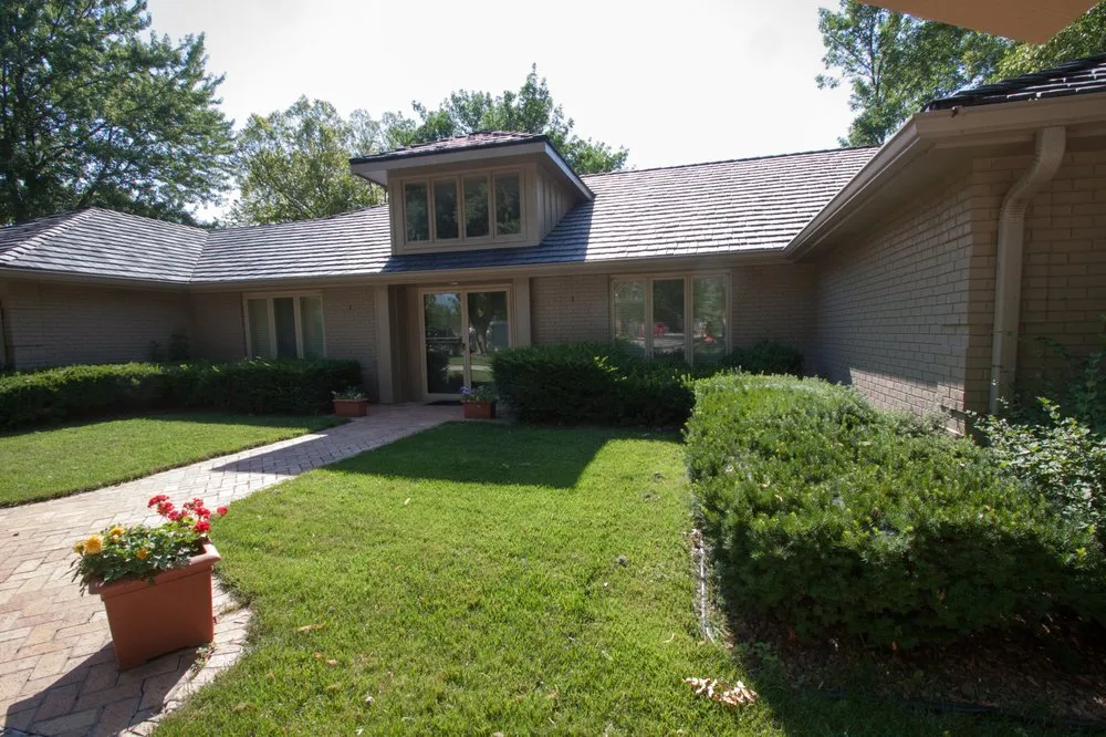 Slide of United Services Design + Build