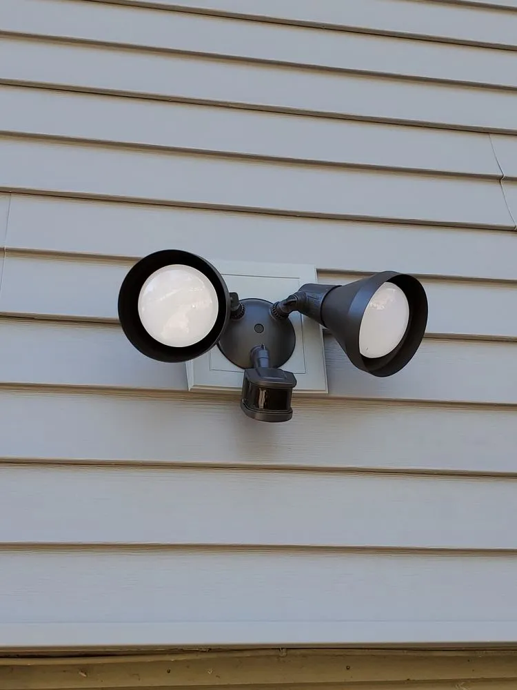 Slide of United Services Design + Build