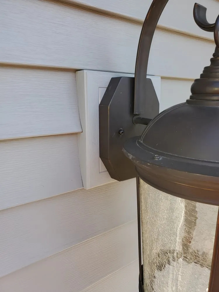 Slide of United Services Design + Build