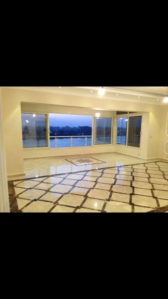 Slide of United veterans Construction