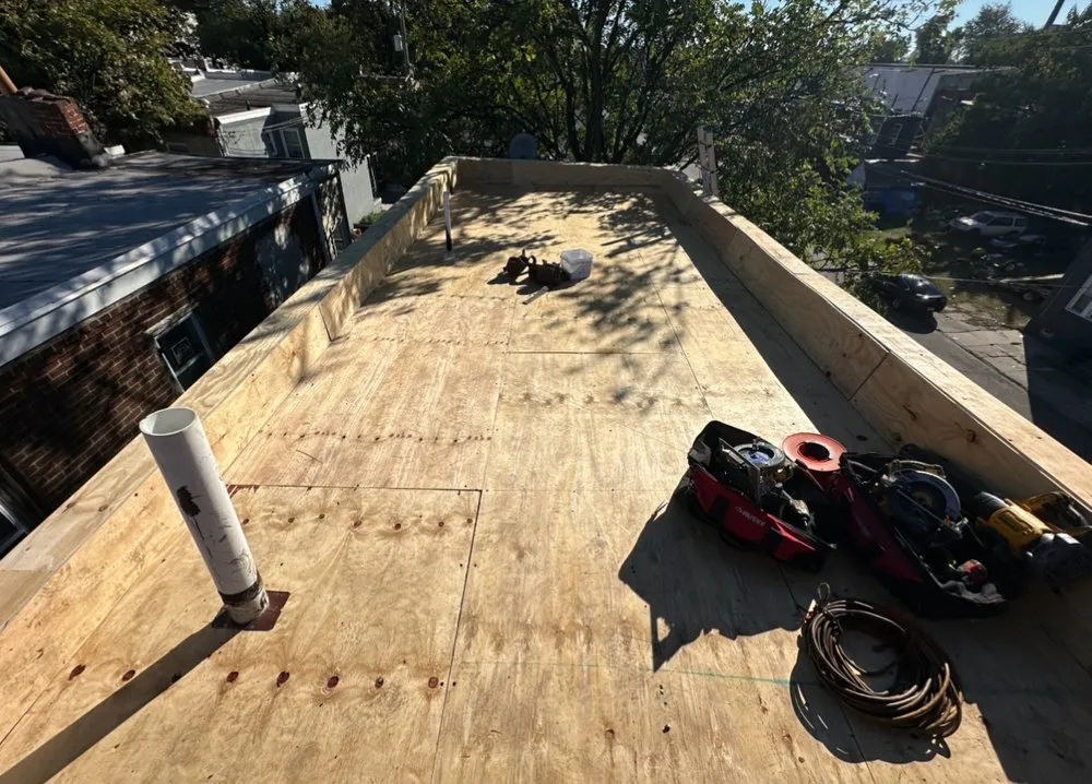 Slide of United x Pro