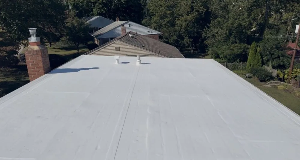 Slide of United x Pro