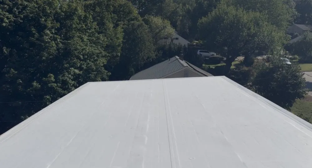 Slide of United x Pro