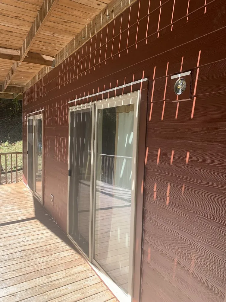 Slide of Unity Roofing