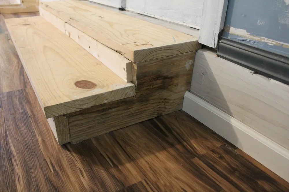 Slide of Universal Apex Construction and Roofing