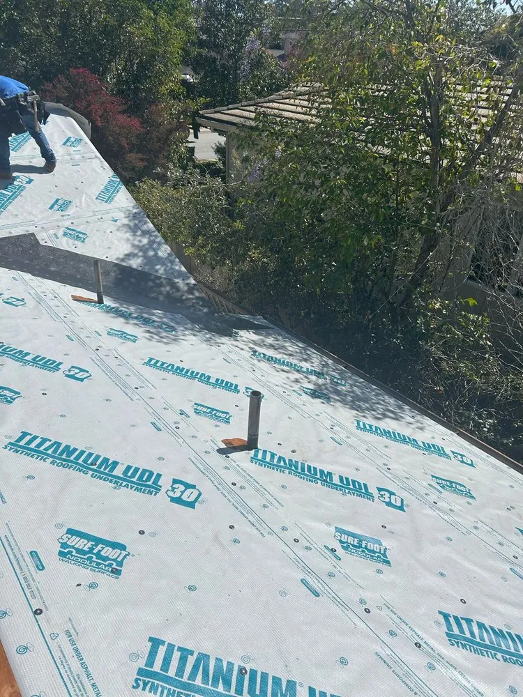 Slide of Universal Builders