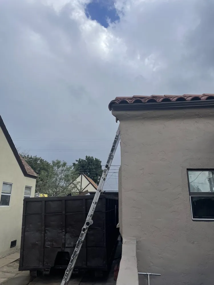 Slide of Universal Builders