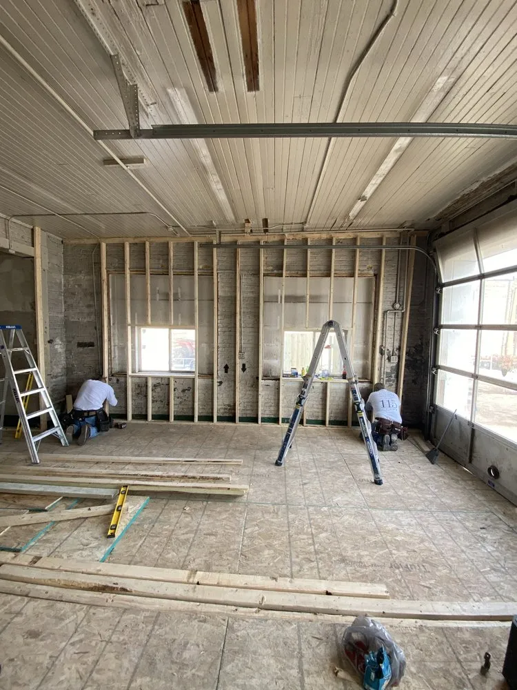 Slide of Universal Building Solutions