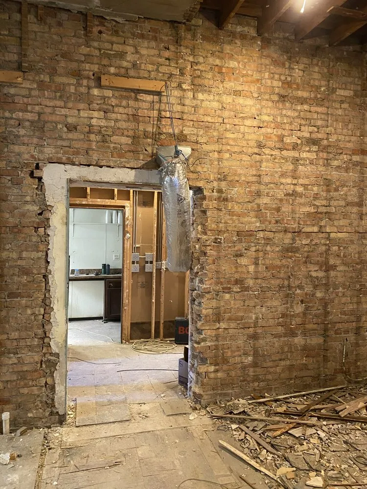 Slide of Universal Building Solutions