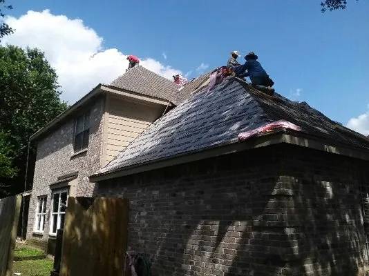 Universal Construction and Painting Logo