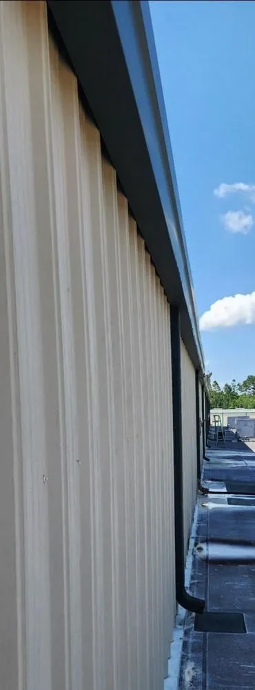 Slide of Universal Construction Group