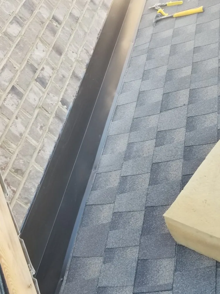 Slide of Universal Construction Roofing Repair