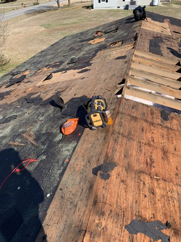 Slide of Universal Construction Roofing Repair