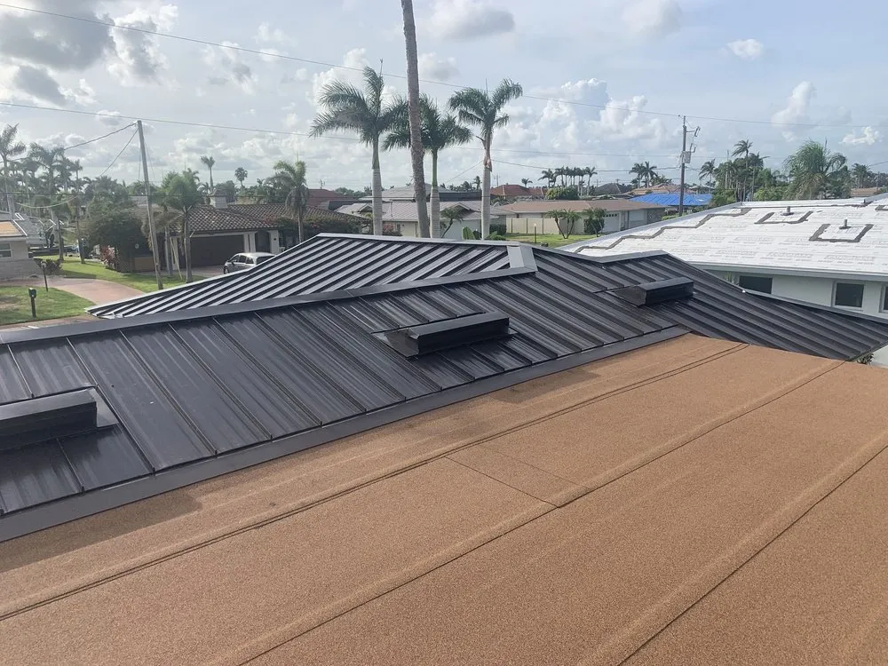 Slide of Universal Contracting & Solar