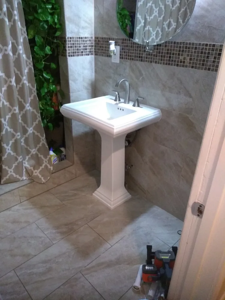 Slide of Universal Handyman Services