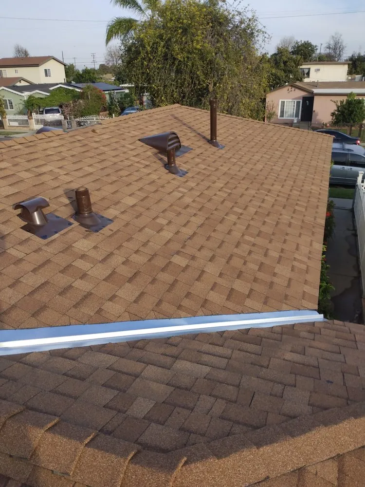 Slide of Universal Handyman Services