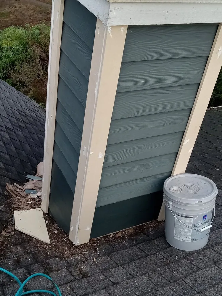 Slide of Universal Quality Roofing