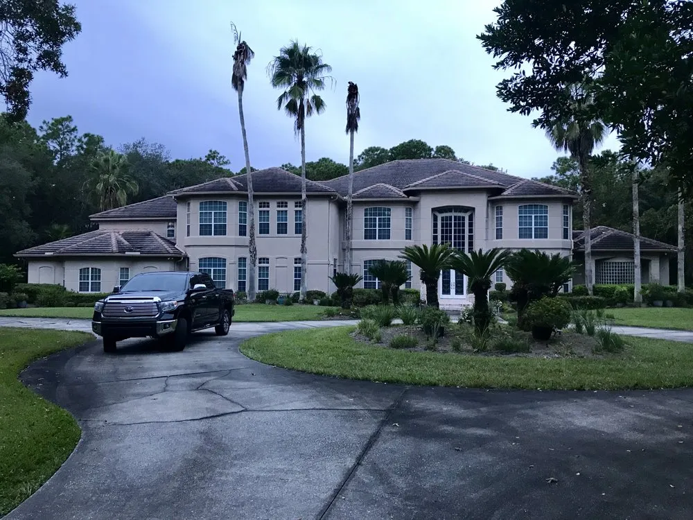 Slide of Universal Roof & Contracting - Sarasota