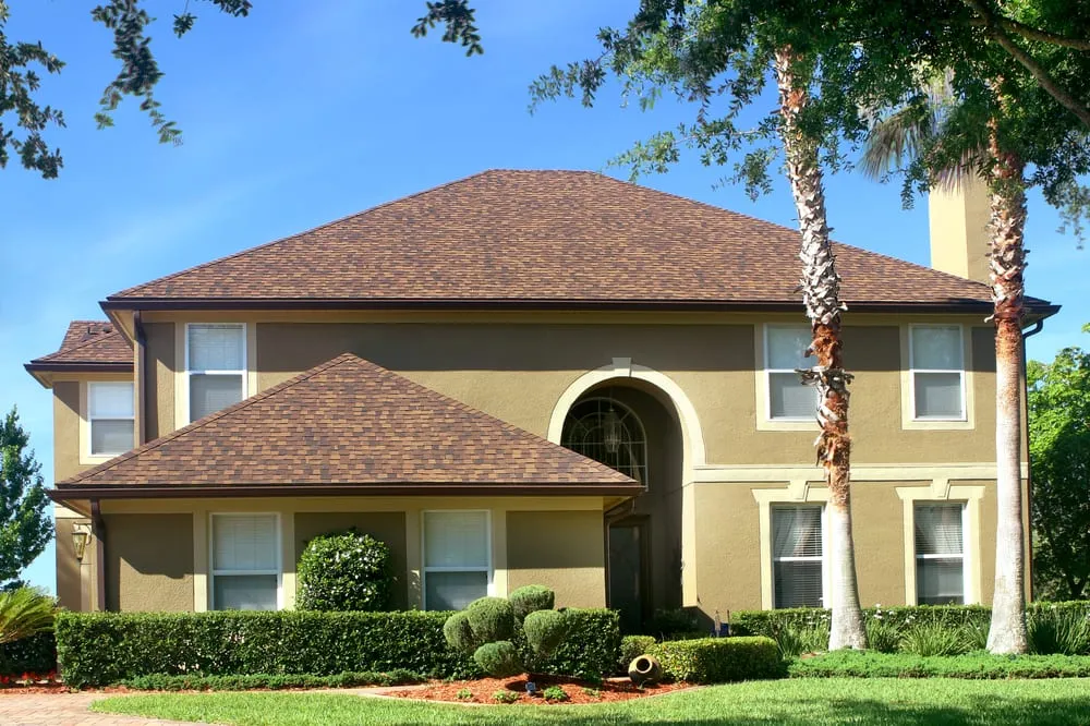 Slide of Universal Roof & Contracting Jacksonville