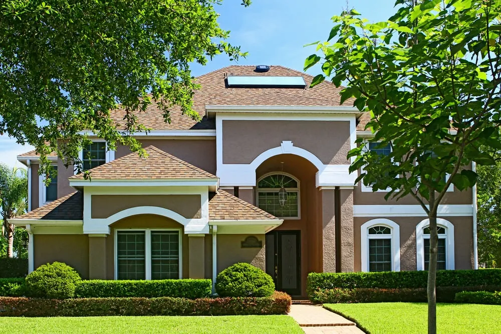 Slide of Universal Roof & Contracting Jacksonville